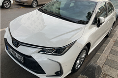 92 - 2024 Toyota Corolla 1.8 Hybrid Dream 