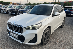 2 - 2024 BMW X1 20i SDrive M SPORT 