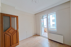 ATATÜRK BULVARINA CEPHE KİRALIK 4+1