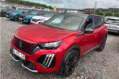 3 - 2025 Peugeot 2008 1.2 PureTech GT 