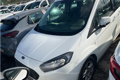 70 - 2023 Ford Tourneo Courier 1.5 TDCi Delux Courıer100PSDeluxe