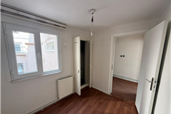 KADIKÖY KUŞDİLİ CADDESİ MEHMETÇİK VAKFI ' NDAN KİRALIK DAİRE