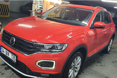 1 - 2020 Volkswagen T-Roc 1.5 TSI Highline 