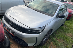 60 - 2025 Opel Corsa 1.2 Edition 