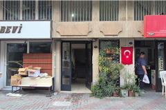 KARŞIYAKA AKSOY'DA KİRALIK 2+1 FERAH BAKIMLI DAİRE