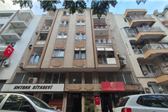 KARŞIYAKA AKSOY'DA KİRALIK 2+1 FERAH BAKIMLI DAİRE