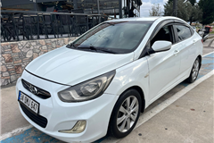 3 - 2013 Hyundai Accent Blue 1.6 CRDi Mode Plus 