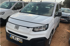 49 - 2025 Fiat Doblo Combi 1.5