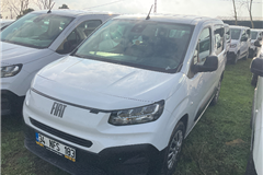78 - 2025 Fiat Doblo Combi 1.5