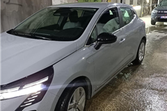 39 - Seçiniz Renault Clio 1.0 TCe EVOLUTION  