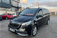 28 - 2015 Mercedes-Benz 