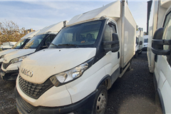 37 - 2021 Iveco 
