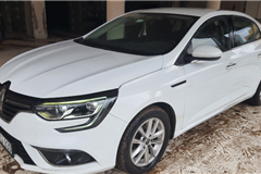 16 - 2020 Renault Megane 1.5 Blue DCI Touch 