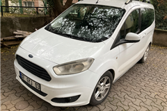 31 - 2015 Ford Tourneo Courier 1.5 TDCi Delux 