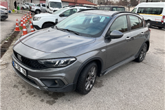 1 - 2021 Fiat Egea Cross Egea