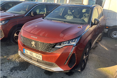 3 - 2023 Peugeot 5008 1.5 BlueHDI Allure  