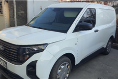 48 - 2024 Ford Tourneo Courier 1.0