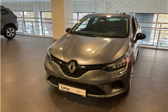 20 - 2023 Renault Clio 1.0 TCe Joy 