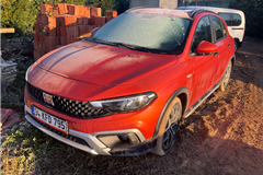 41 - 2024 Fiat Egea Cross 1.6 Multijet Urban 