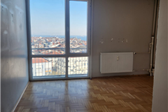 GM1402 BAKIRKÖY ZEYTİNLİKTE DENİZ & BOĞAZ MANZARALI 3+1 SATILIK DAİRE