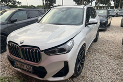 16 - 2024 BMW X1 20i SDrive M SPORT 