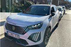 6 - 2025 Peugeot 2008 1.2 PureTech GT 