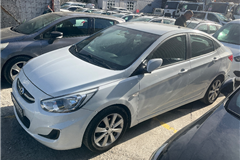 42 - 2017 Hyundai Accent Blue 1.6 CRDi Mode Plus 