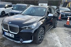 12 - 2023 BMW IX1 eDrive 20 X LINE S 
