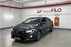 44 - 2022 Renault Megane 1.5 Blue DCI Icon 