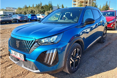 50 - 2025 Peugeot 2008 1.2 PureTech Allure 