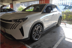 25 - 2025 Peugeot 3008 1.2 Hybrid Allure 