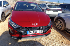 9 - 2025 Hyundai i20 1.0 T Jump 