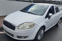 42 - 2011 Fiat Linea 1.3 Multijet Active Plus 