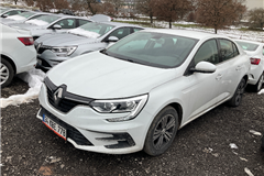 83 - 2023 Renault Megane 1.3 TCe Touch 