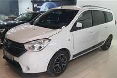 100 - 2018 Dacia Lodgy 1.5 dCi Laureate 