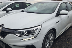 9 - 2021 Renault Megane 1.5 Blue DCI Touch 