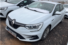 7 - 2021 Renault Megane 1.5 Blue DCI Joy 