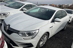 47 - 2021 Renault Megane 1.5 Blue DCI Joy 