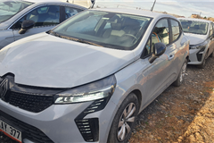 1 - 2023 Renault Clio 1.0 TCe Equilibre 