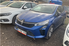 16 - 2023 Renault Clio 1.0 TCe Equilibre 