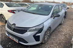 42 - 2023 Renault Clio 1.0 TCe Equilibre 