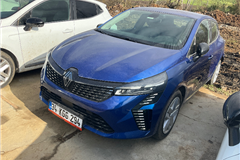 2 - 2023 Renault Clio 1.0 TCe EVOLUTION  