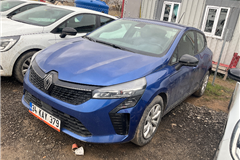 24 - 2023 Renault Clio 1.0 TCe Equilibre 