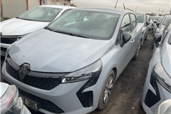 7 - 2023 Renault Clio 1.0 TCe Equilibre 