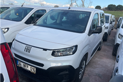 63 - 2025 Fiat Doblo Combi 1.5 Bluehdi Easy 
