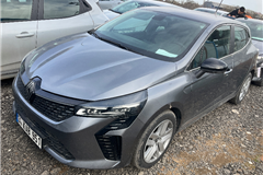 13 - 2023 Renault Clio 1.0 TCe EVOLUTION  