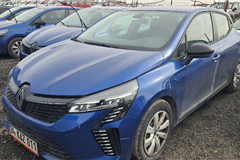 7 - 2023 Renault Clio 1.0 TCe Equilibre 