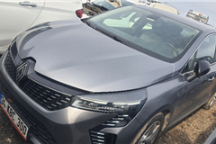 9 - 2023 Renault Clio 1.0 TCe EVOLUTION  