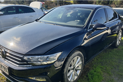 60 - 2022 Volkswagen Passat 1.5 TSI Business 
