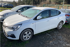 10 - 2022 Renault Taliant 1.0 T Joy 